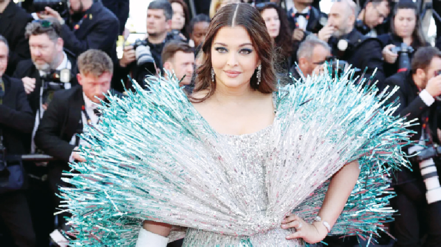 Aishwarya shines in electric blue dress at Cannes 2024 Bangladesh Post